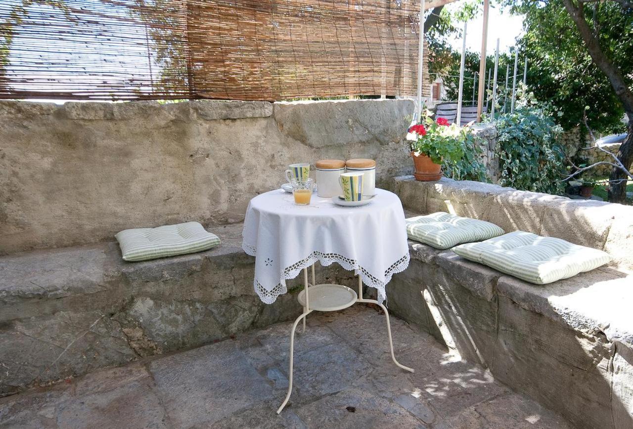 Maja Stone House Villa Kornic Ngoại thất bức ảnh